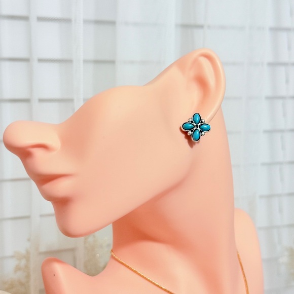 Turquoise Silver Stud Earrings - Picture 3 of 6